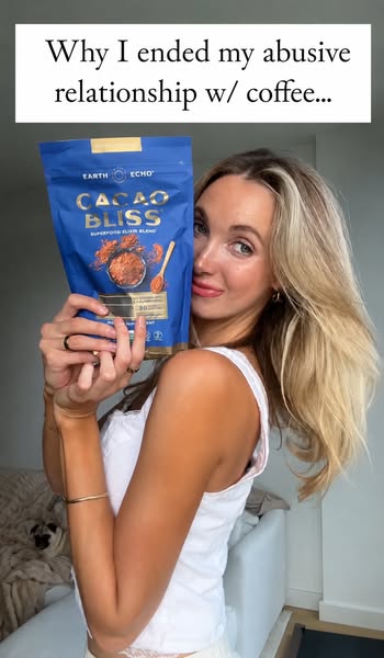 Molly á la Mode - Molly McAdam ad
