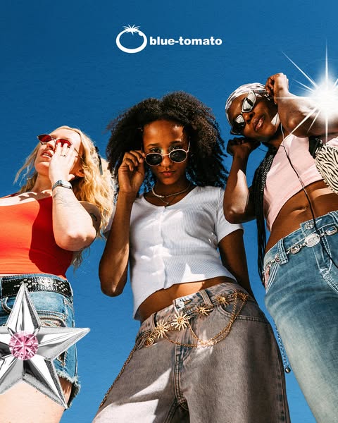 This ad features three stylish women wearing Blue Tomato clothing and accessories. Shot from a low angle, the ad gives t