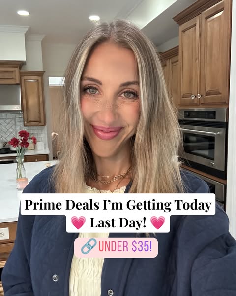 Julianna Claire ad