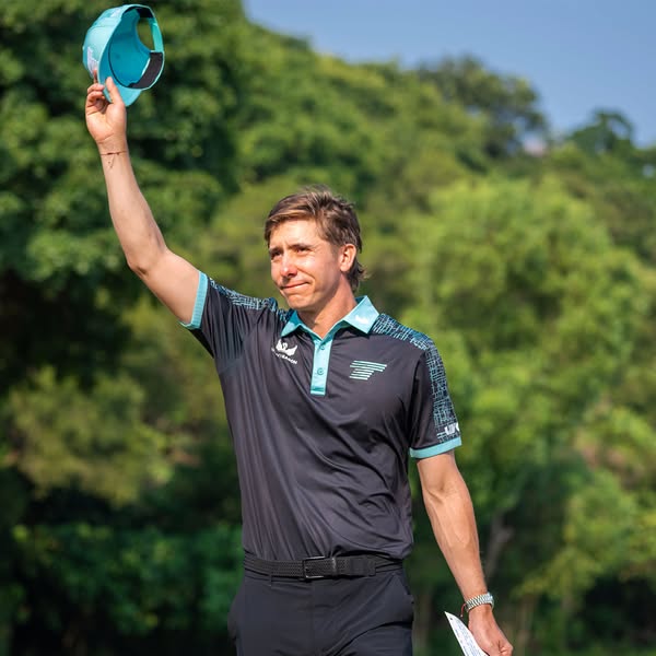 Carlos Ortiz ad