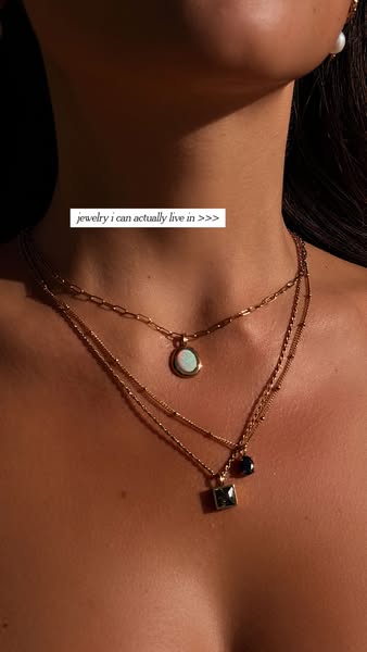 Alyssa Lynch ad