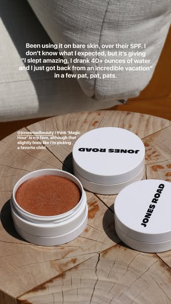 Jacqgould Connected Page ad