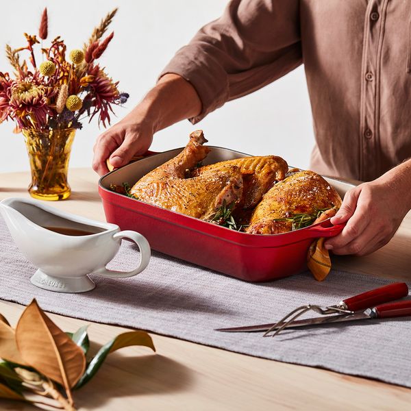 Le Creuset ad