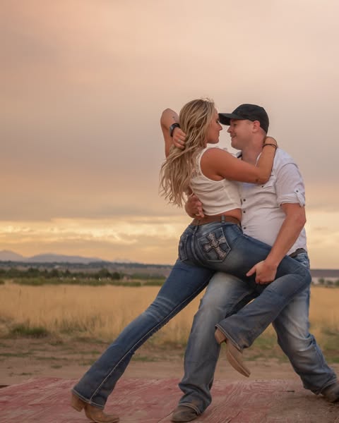 Show Her Off Dance ad