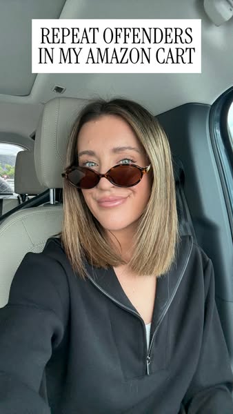 It's All Chic To Me ad