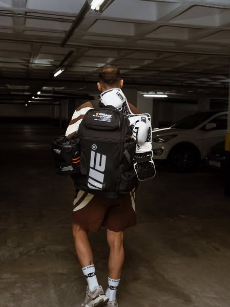 ruffy_mma ad