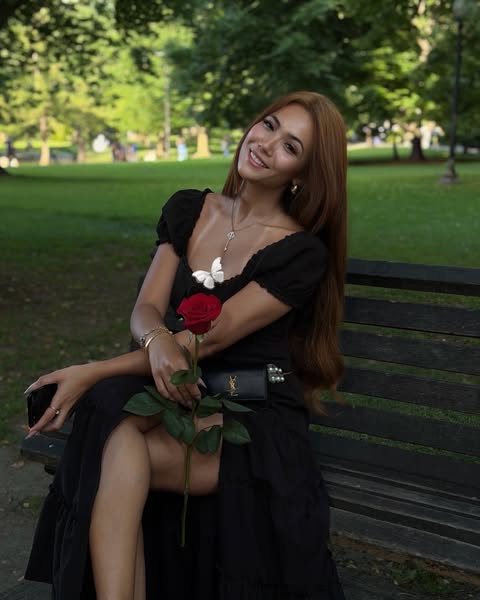 subahnoor_ ad