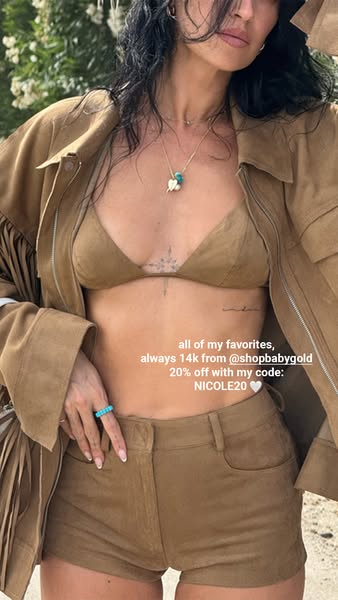 Nicole Williams English ad