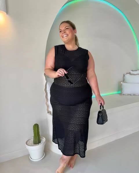 Champagne Curves ad