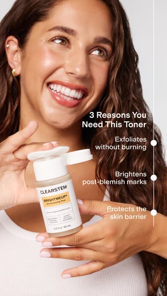 This ad for CLEARSTEM BRIGHTMEUP toner features a woman holding the product and highlights three key benefits: exfoliati