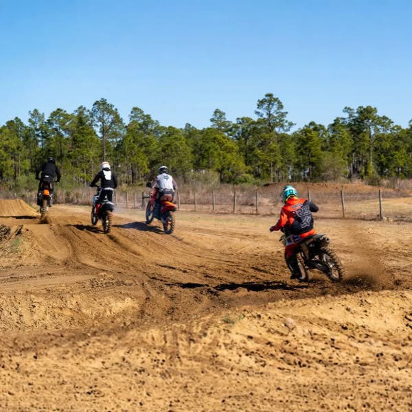 The Moto Academy ad