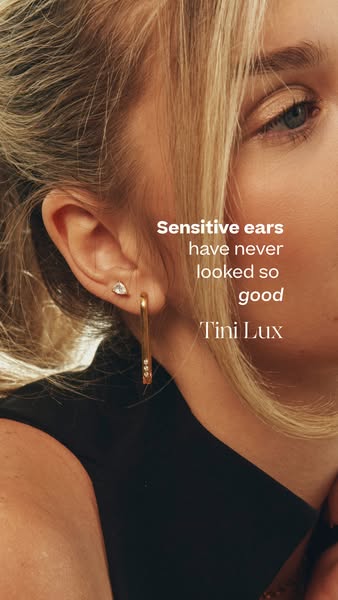 This ad highlights the brand's focus on providing jewelry that is designed for sensitive ears and that still looks g