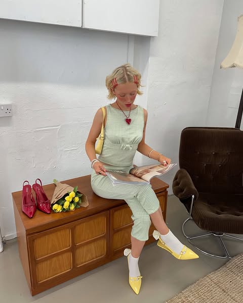 �����CHLOE DAVIE����� ad
