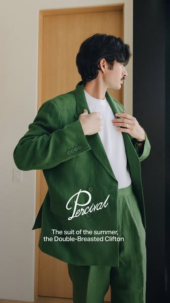 This image ad showcases a man wearing a green suit from Percival. The ad aims to highlight the brand and the summer suit