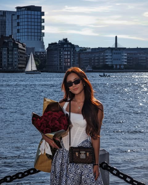 subahnoor_ ad