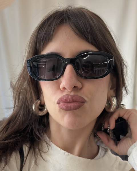 rebeca ad