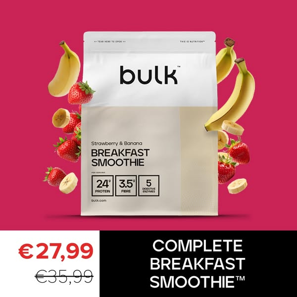 This ad promotes Bulk's Strawberry & Banana Breakfast Smoothie, highlighting its protein, fiber, and digestive e