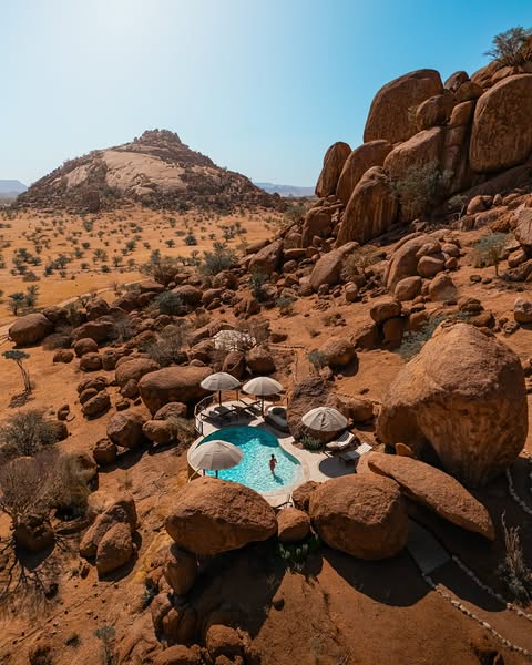 Terence & Karen Luxury Travel ad