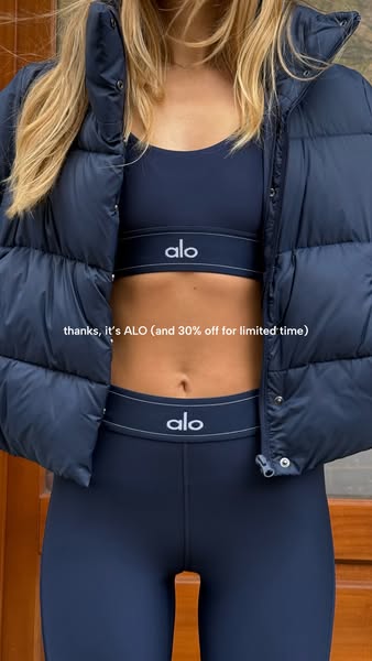 Eva Meloche  ad