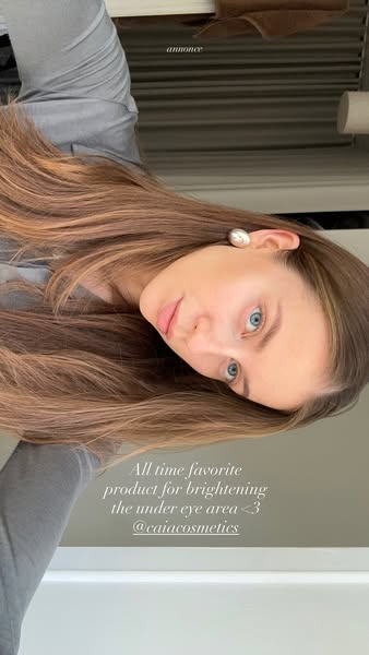 Emilie Malou ad