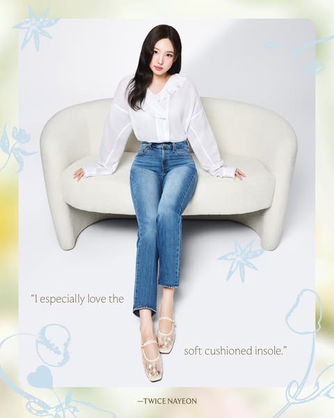This ad features a quote from TWICE Nayeon that highlights the soft cushioned insoles of the featured shoes. The shoes a