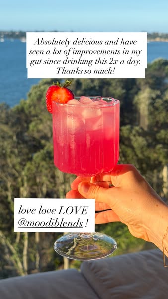 This ad features a testimonial from a customer who has experienced gut health improvements after drinking Moodi blends. 