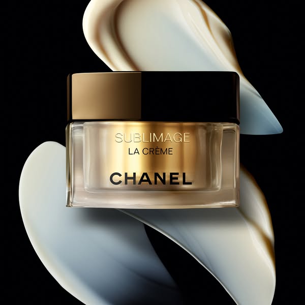 This ad features Chanel's Sublimage La Crème in a highly polished product showcase. It focuses on the product's 
