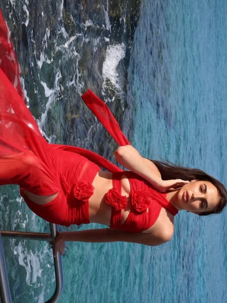 Ana Koshkina model ad
