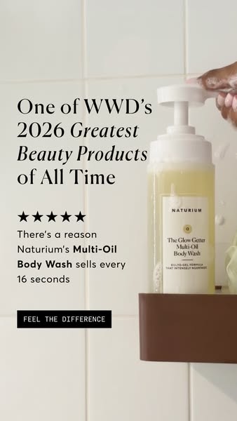 This ad showcases the Naturium Glow Getter Multi-Oil Body Wash. It uses expert validation and product popularity to prom