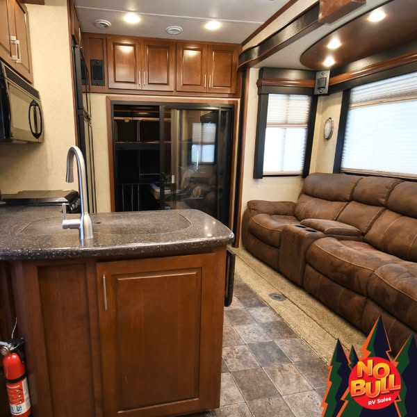 No Bull RV 🇨🇦 ad