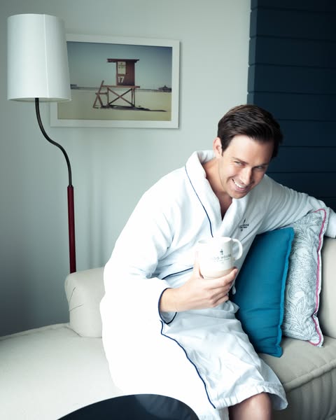 Miles Reza ad