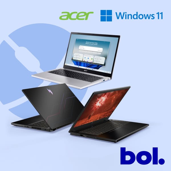 This ad features multiple Acer laptops and is targeted at a tech-savvy audience.