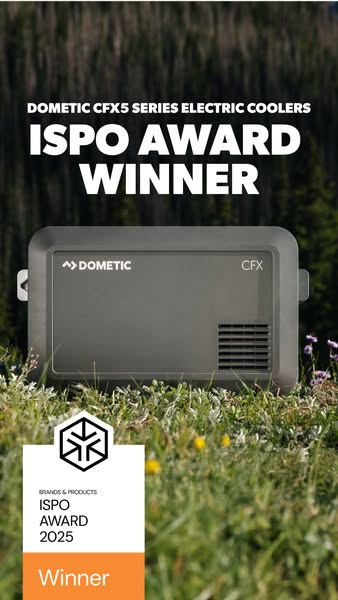 This ad showcases a Dometic CFX5 series electric cooler, highlighting its ISPO Award win. The cooler is presented in a n