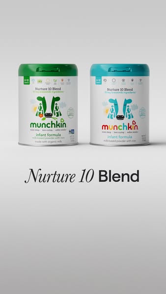 This ad showcases two cans of Munchkin Nurture 10 Blend infant formula, highlighting their nutritional benefits and orga