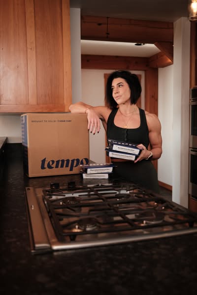 Dana Linn Bailey ad