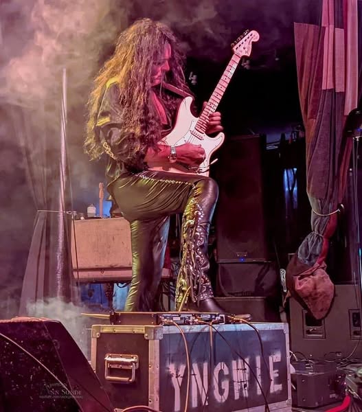 Official Yngwie Malmsteen ad