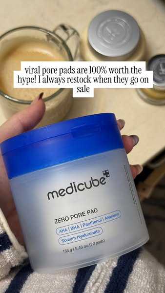 It's All Chic To Me ad