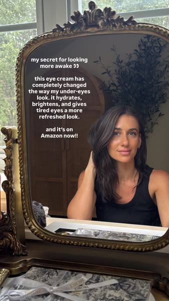 Laura Beverlin ad