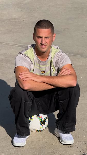 Alex Chiner ad