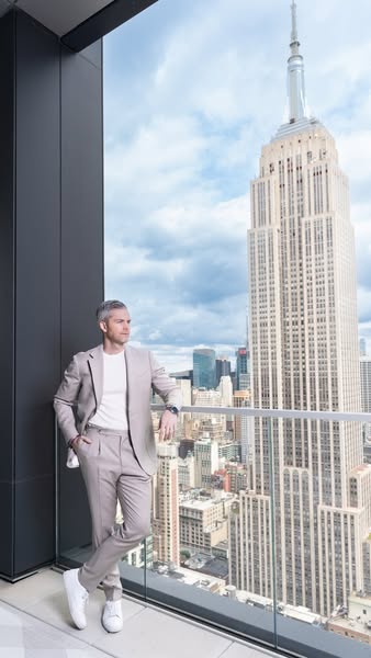 Ryan Serhant ad