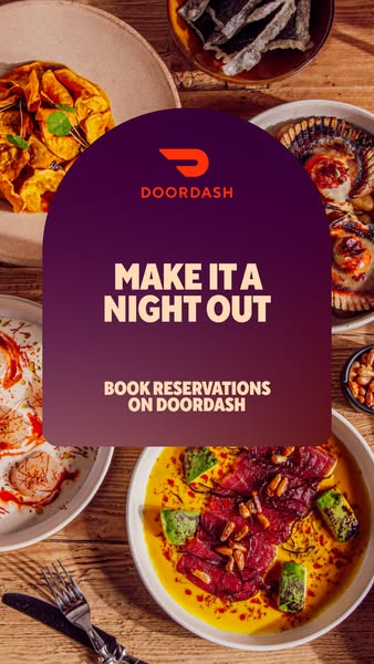 This ad encourages the user to book restaurant reservations through DoorDash.