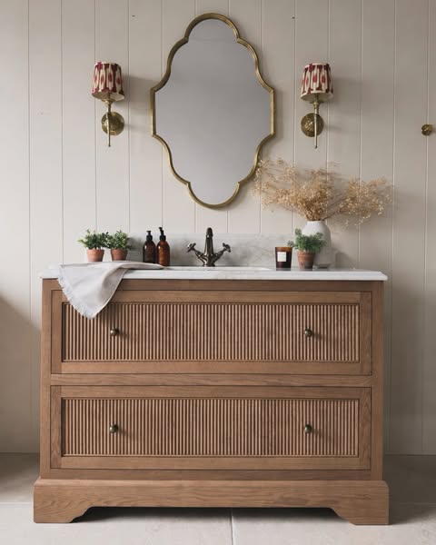 Holly Oak House ad
