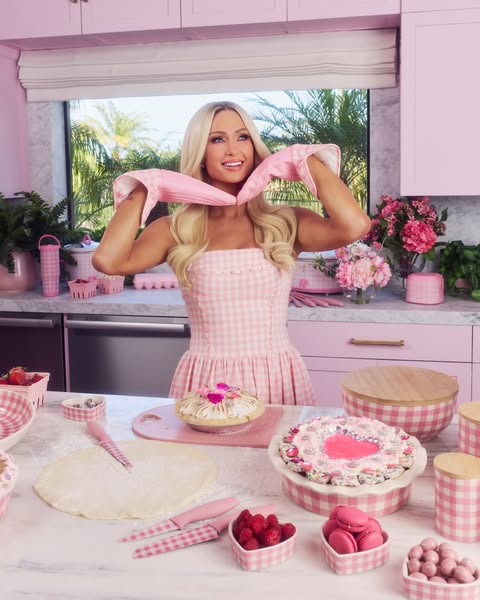 Paris Hilton ad