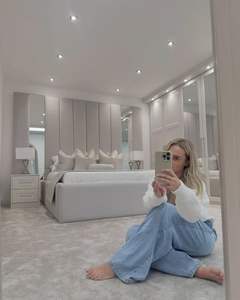 The Bedroom Centre 🥂 ad