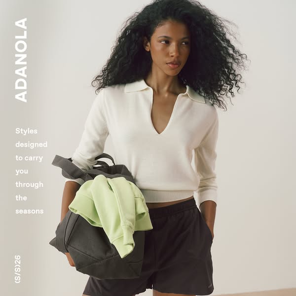 This ad showcases a woman carrying an Adanola bag with a Adanola sweatshirt inside the bag. The ad promotes Adanola styl