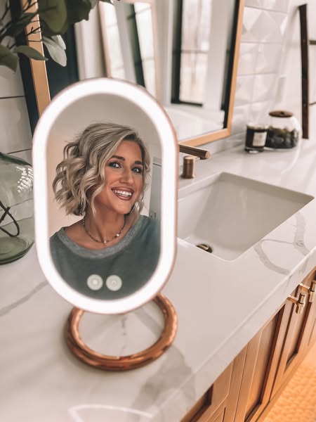 Kalee Rose Beauty ad