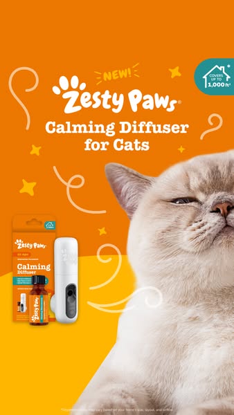 This ad promotes Zesty Paws Calming Diffuser for Cats. The ad features the product packaging and the diffuser itself, al