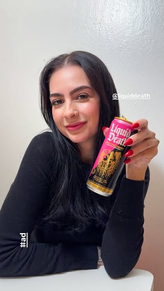 Julia d Lopez ad