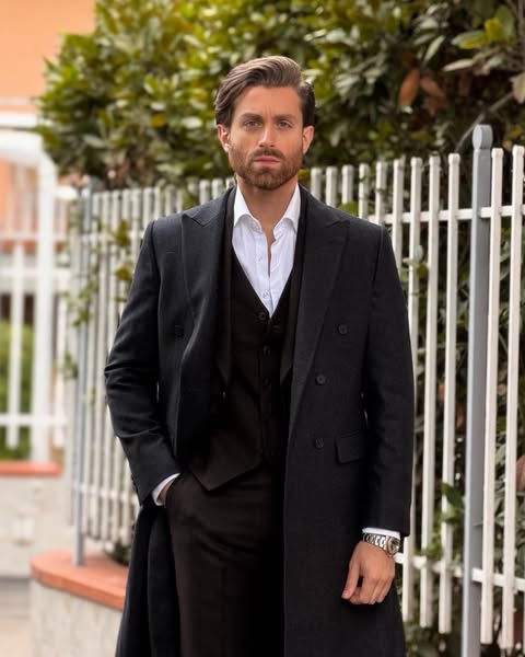 Emanuele De Martino ad