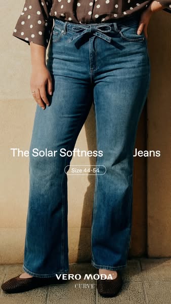 This image ad features the Vero Moda Curve brand with an emphasis on their Solar Softness Jeans. The image captures the 
